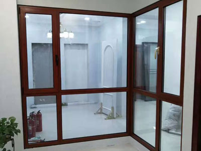 ʯ���f�����X�T(m��n)���S��